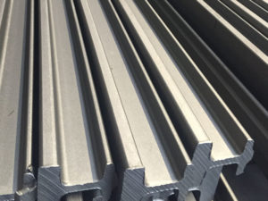 Reinigungsstrahlen - Hubmastprofil